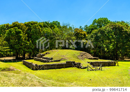 San Andres Mayan ruins in El Salvador, Central America San Andres Mayan ruins in El Salvador, Central America 99641714