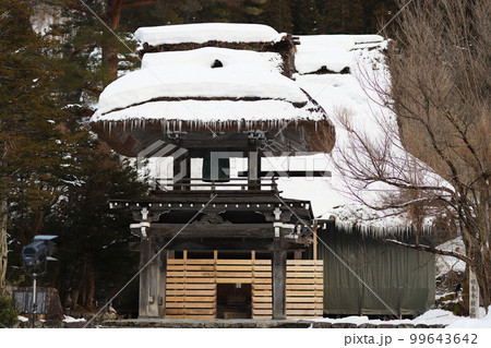 白川郷・五箇山の合掌造り集落 白川郷・五箇山の合掌造り集落 99643642