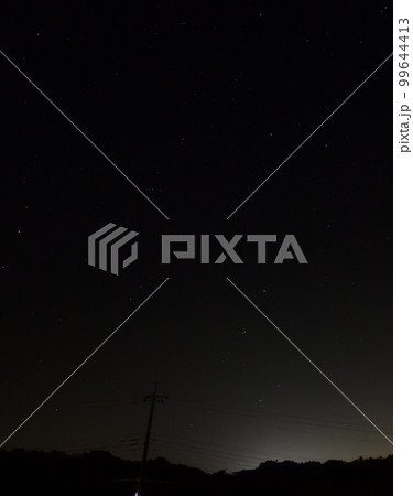 北杜市白州町、北の空に立上る北斗七星 北杜市白州町、北の空に立上る北斗七星 99644413