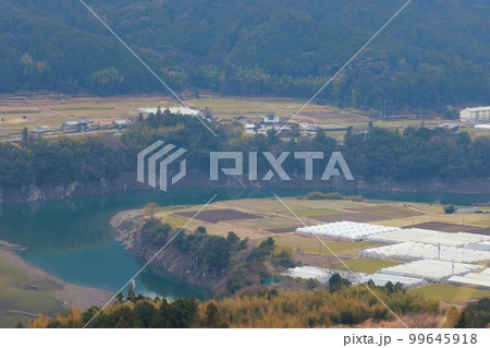 高知県　香北町の町並み 99645918