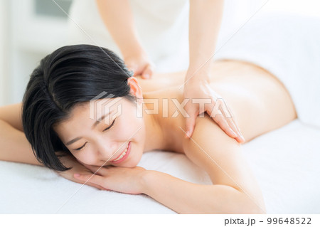 エステ 女性 ビューティー 美容 エステサロン エステ 女性 ビューティー 美容 エステサロン 99648522