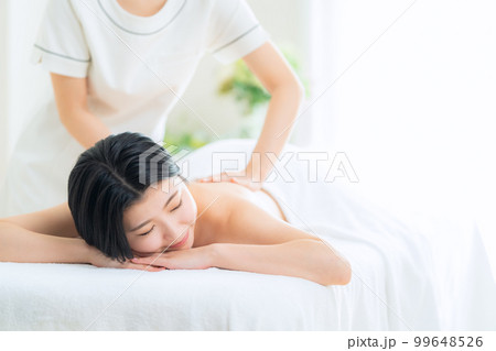 エステ 女性 ビューティー 美容 エステサロン エステ 女性 ビューティー 美容 エステサロン 99648526