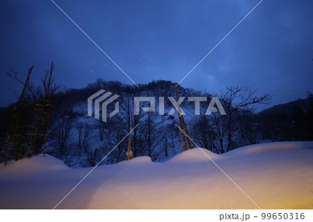 雪・空・星・冬の景色を感じる旅　冬の空はうつろいやすい　アメニモマケズ　宮沢賢治 99650316