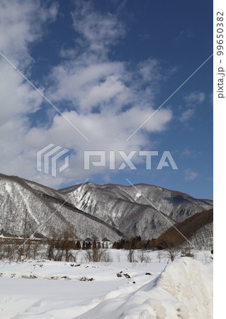 雪・空・星・冬の景色を感じる旅　冬の空はうつろいやすい　アメニモマケズ　宮沢賢治 99650382