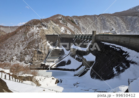 雪・空・星・冬の景色を感じる旅　冬の空はうつろいやすい　アメニモマケズ　宮沢賢治 99650412