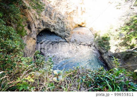 ハートの形をした龍宮窟 ハートの形をした龍宮窟 99655811