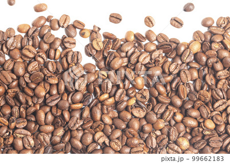 Coffee Beans isolated on white background. 99662183