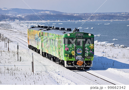 釧網本線　藻琴－北浜　JR北海道　キハ40-1779（釧路）　道東　森の恵み　流氷物語 99662342