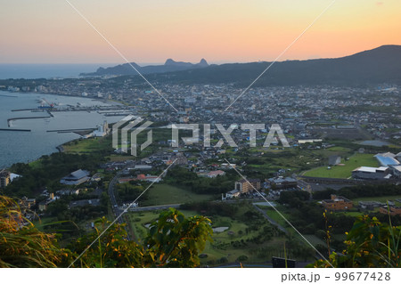 指宿市の夕景 指宿市の夕景 99677428