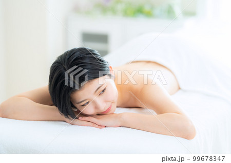 エステ 女性 ビューティー 美容 エステサロン エステ 女性 ビューティー 美容 エステサロン 99678347