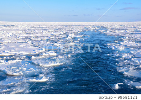 流氷　紋別沖 99681121