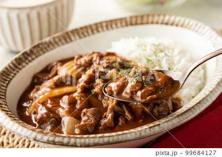 トマトをじっくり煮込んだ、牛サーロインのハヤシライス トマトをじっくり煮込んだ、牛サーロインのハヤシライス 99684127