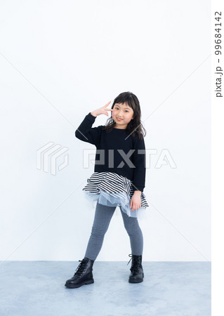 キッズモデル　 99684142