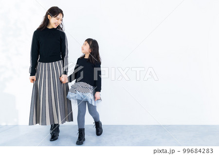 親子　リンクコーデ 99684283