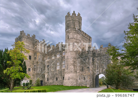 Kilkea Castle, Ireland 99686747