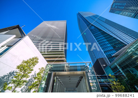 日本の東京都市景観 虎ノ門ヒルズやB2出口などを望む 日本の東京都市景観 虎ノ門ヒルズやB2出口などを望む 99688241