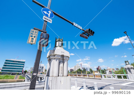 【殿橋】歴史を感じる御影石造りの親柱 99690116