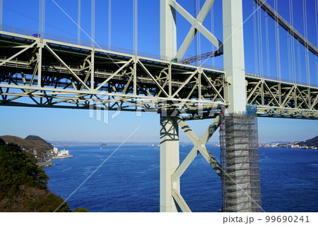 壇ノ浦サービスエリアから関門海峡の景色 壇ノ浦サービスエリアから関門海峡の景色 99690241