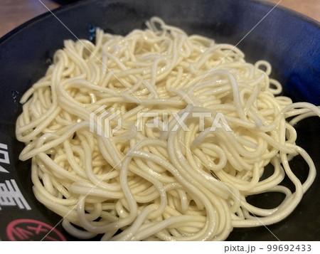 ラーメンの替え玉 ラーメンの替え玉 99692433