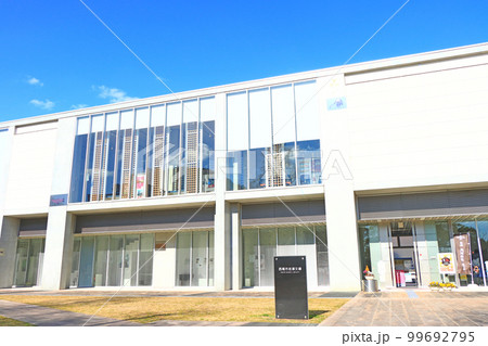 西尾市、西尾市岩瀬文庫の風景 西尾市、西尾市岩瀬文庫の風景 99692795