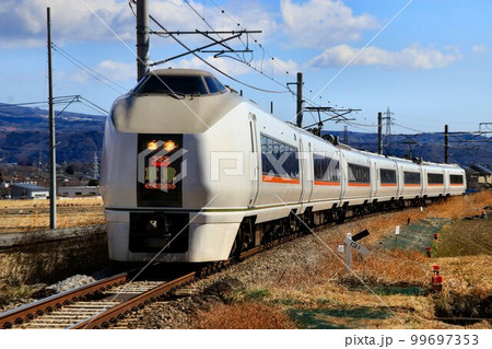 草津温泉へ…温泉特急『草津』651系1000番台 草津温泉へ…温泉特急『草津』651系1000番台 99697353