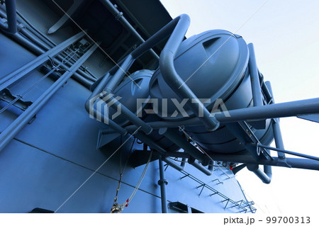 護衛艦の救命筏 人命救助 護衛艦の救命筏 人命救助 99700313