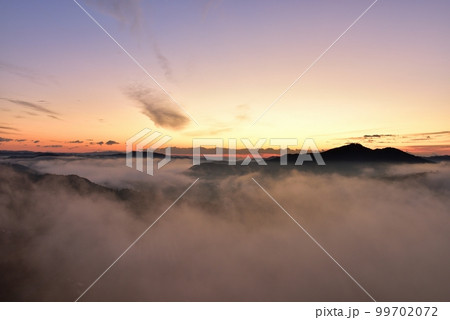 鎌倉山の雲海 99702072