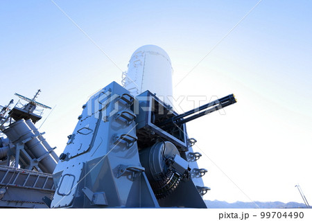 護衛艦の機関砲 99704490