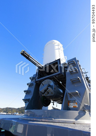 護衛艦の機関砲 99704493