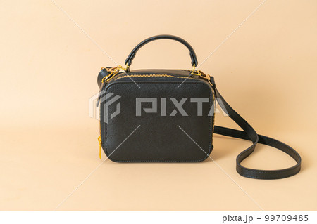 beautiful woman leather fashion bag beautiful woman leather fashion bag 99709485