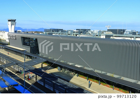 【熊本県】リニューアルした熊本空港 99713120