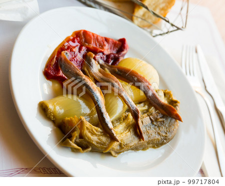 Catalan escalivada with anchovies 99717804