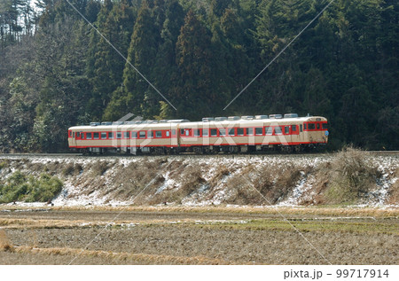 のと鉄道　能登中島ー西岸　JR西日本　キハ28-1119＋キハ58-596（金沢）　さよなら能登路 99717914