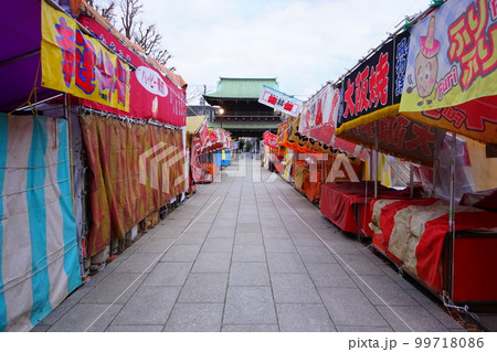 日本 川崎大師 お祭り 屋台 露店 99718086