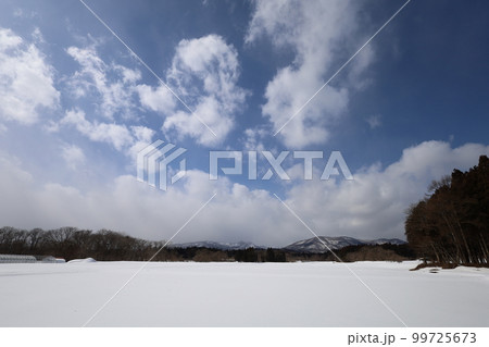 雪・空・星・冬の景色を感じる旅 冬の空はうつろいやすい アメニモマケズ 宮沢賢治 雪・空・星・冬の景色を感じる旅 冬の空はうつろいやすい アメニモマケズ 宮沢賢治 99725673