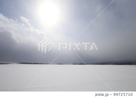 雪・空・星・冬の景色を感じる旅　冬の空はうつろいやすい　アメニモマケズ　宮沢賢治 99725710