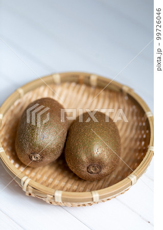 キウイフルーツ 99726046