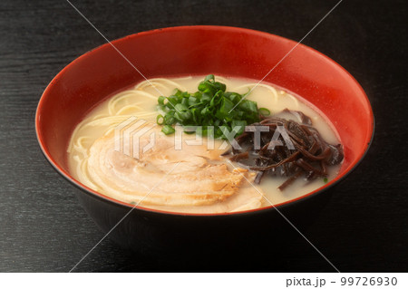 とんこつラーメン 99726930