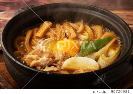 味噌煮込みうどん 99726981
