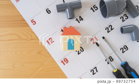 カレンダーと塩ビ管と工具｜住宅設備修理　スケジュール　イメージ 99732754