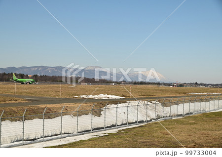 いわて花巻空港から見える風景 いわて花巻空港から見える風景 99733004