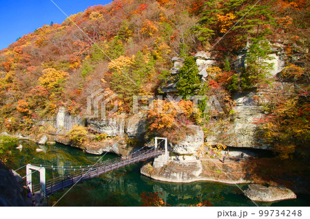 秋の塔のへつり(福島県・下郷町) 秋の塔のへつり(福島県・下郷町) 99734248