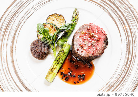 フレンチコースのメインビーフステーキ フレンチコースのメインビーフステーキ 99735640