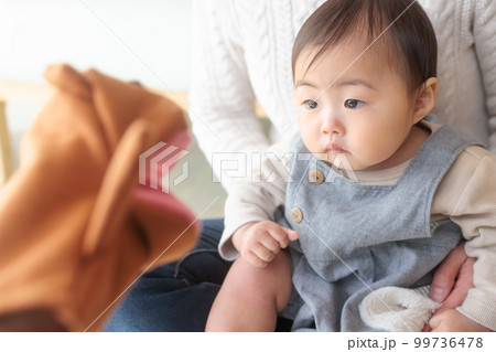 手作りのハンドパペット 赤ちゃん　語りかけ　遊び 99736478