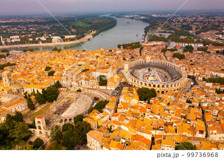 Bird's eye view of Arles, France 99736968