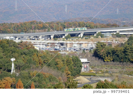 リニモとジブリパーク（モリコロパーク　愛知県 長久手市） 99739401