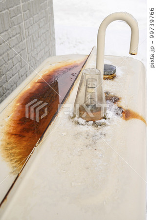 錆びた灯油のホームタンク（リフォーム前の様子） 99739766