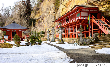 達谷窟毘沙門堂境内 岩手県 達谷窟毘沙門堂境内 岩手県 99741230