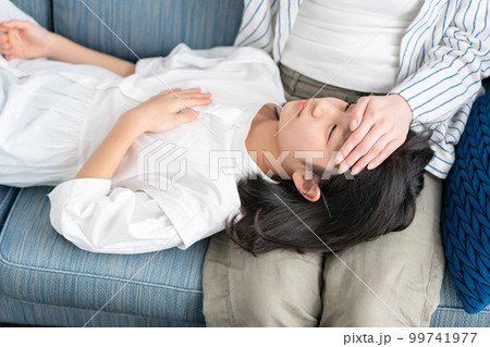 体調不良 発熱 親子 体調不良 発熱 親子 99741977