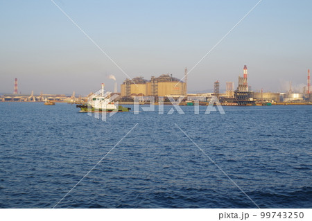 水島臨海工業地帯の景色 水島臨海工業地帯の景色 99743250